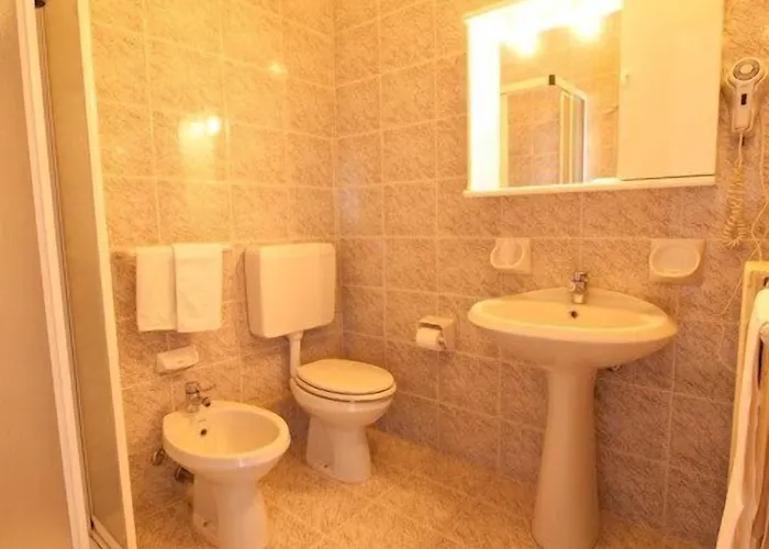 Отель Ganfo 2*