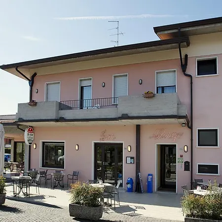 Ganfo Hotel 2*